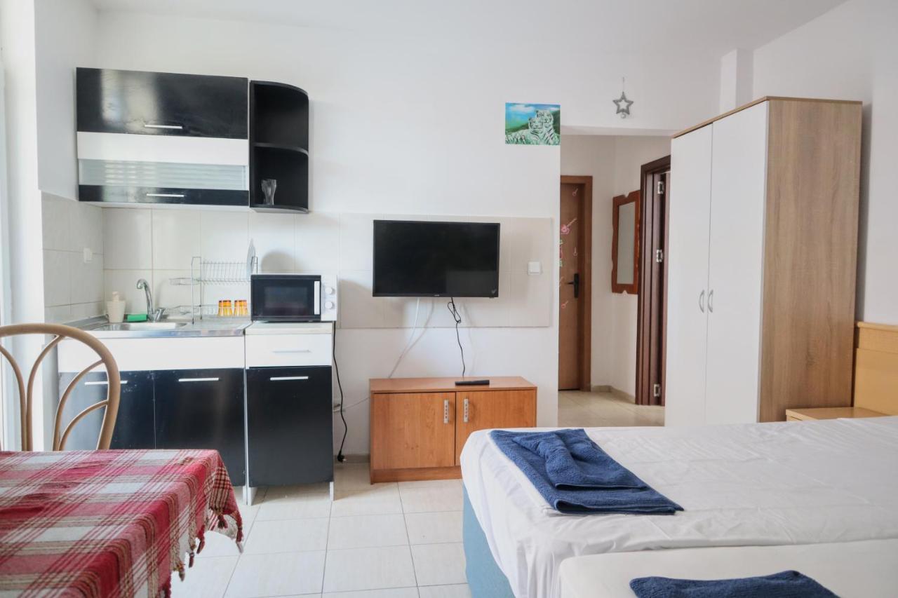 Къща За Гости "Arawana" Sunny Beach Esterno foto